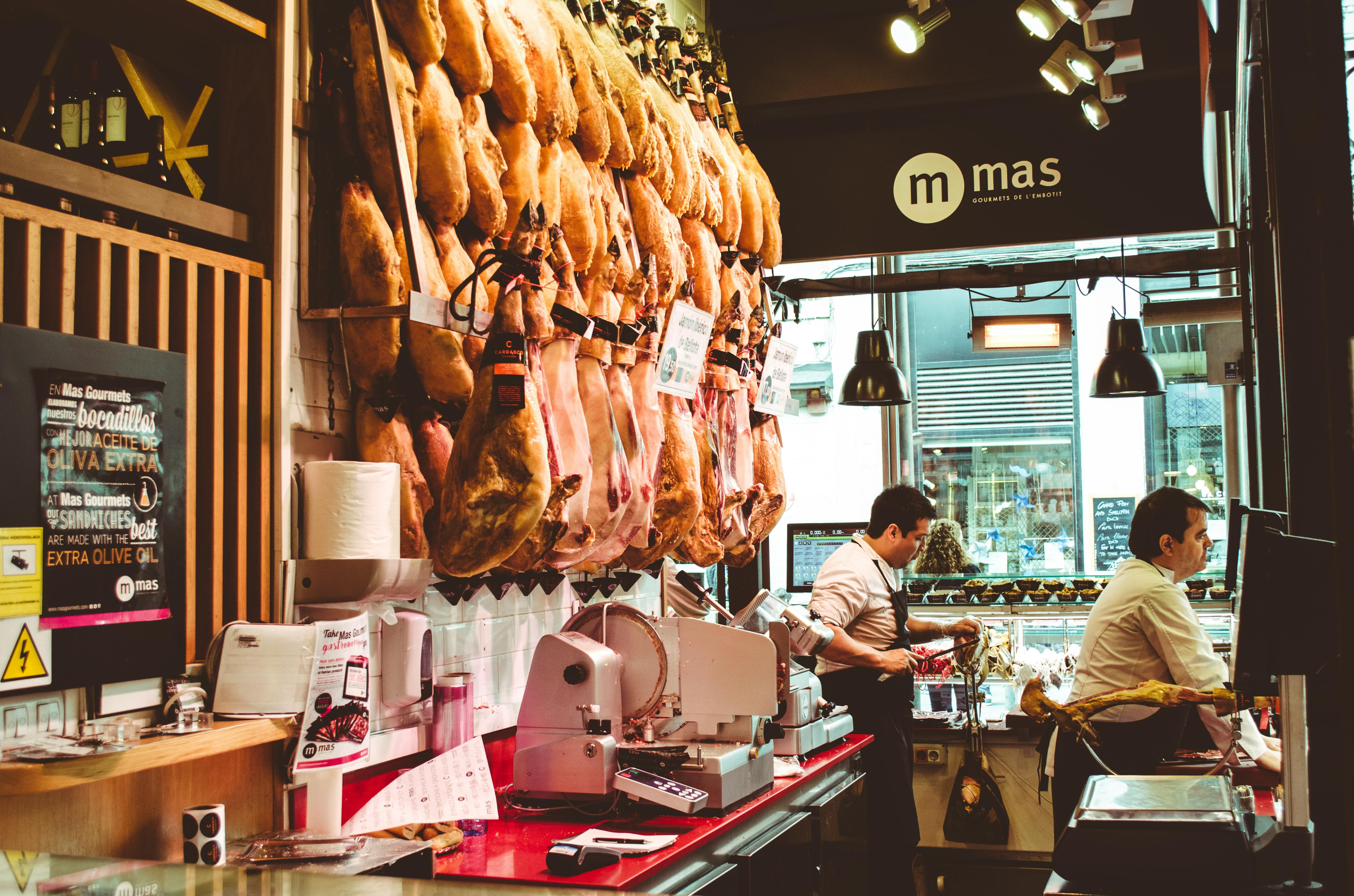 MASAF CONFERMA L'ISCRIZIONE DELLA CARNE SALADA DEL TRENTINO IGP NEL REGISTRO DELLE INDICAZIONI GEOGRAFICHE PROTETTE E PUBBLICA DM RECANTE MODIFICHE AL DISCIPLINARE SPECK ALTO ADIGE IGP