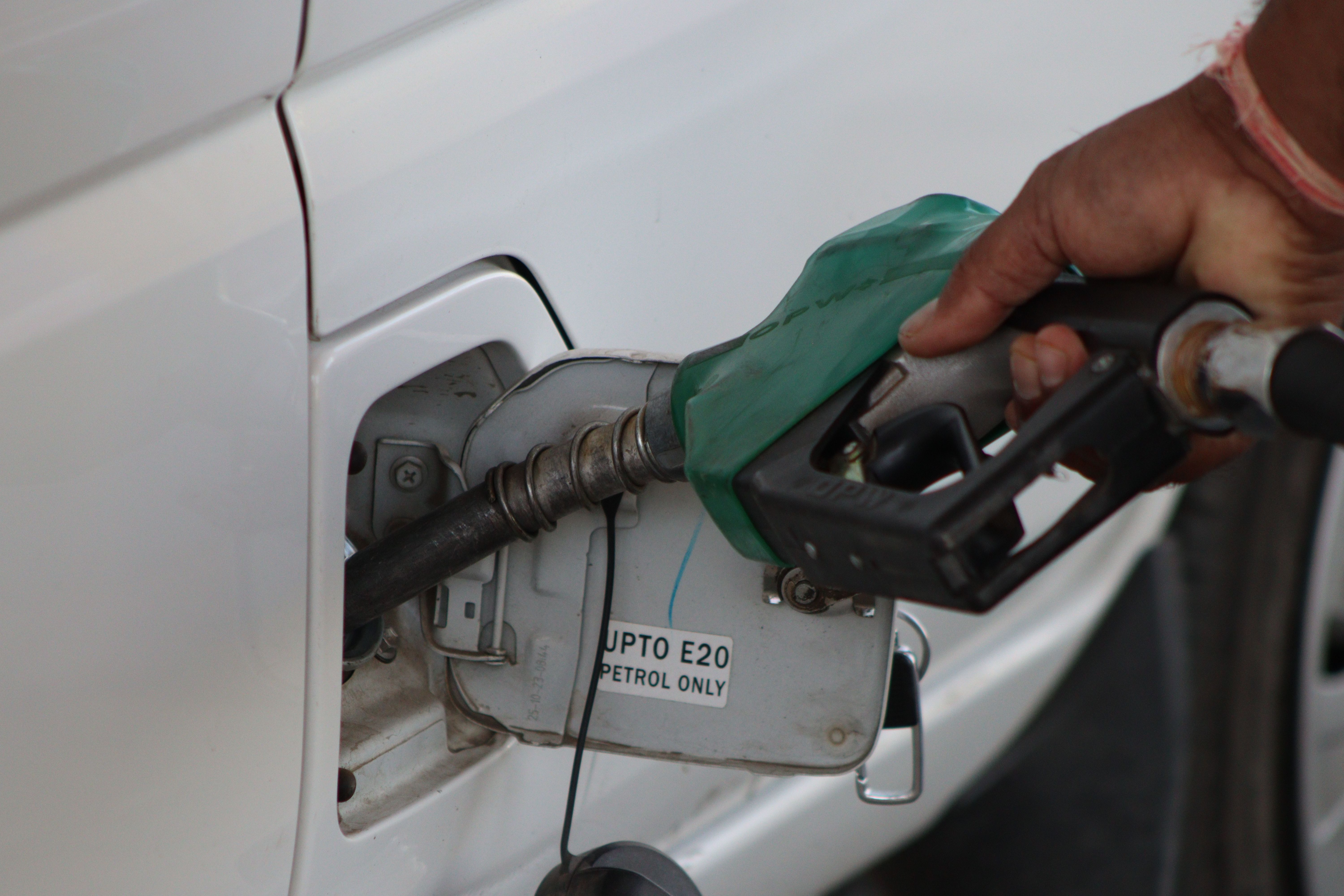MODALIT&Agrave; DI ATTUAZIONE DEL CONTRIBUTO SOTTO FORMA DI CREDITO D'IMPOSTA PER L'ACQUISTO DI GASOLIO E BENZINA A FAVORE DELLE IMPRESE AGRICOLE: AGEA RENDE DISPONIBILE CIRCOLARE